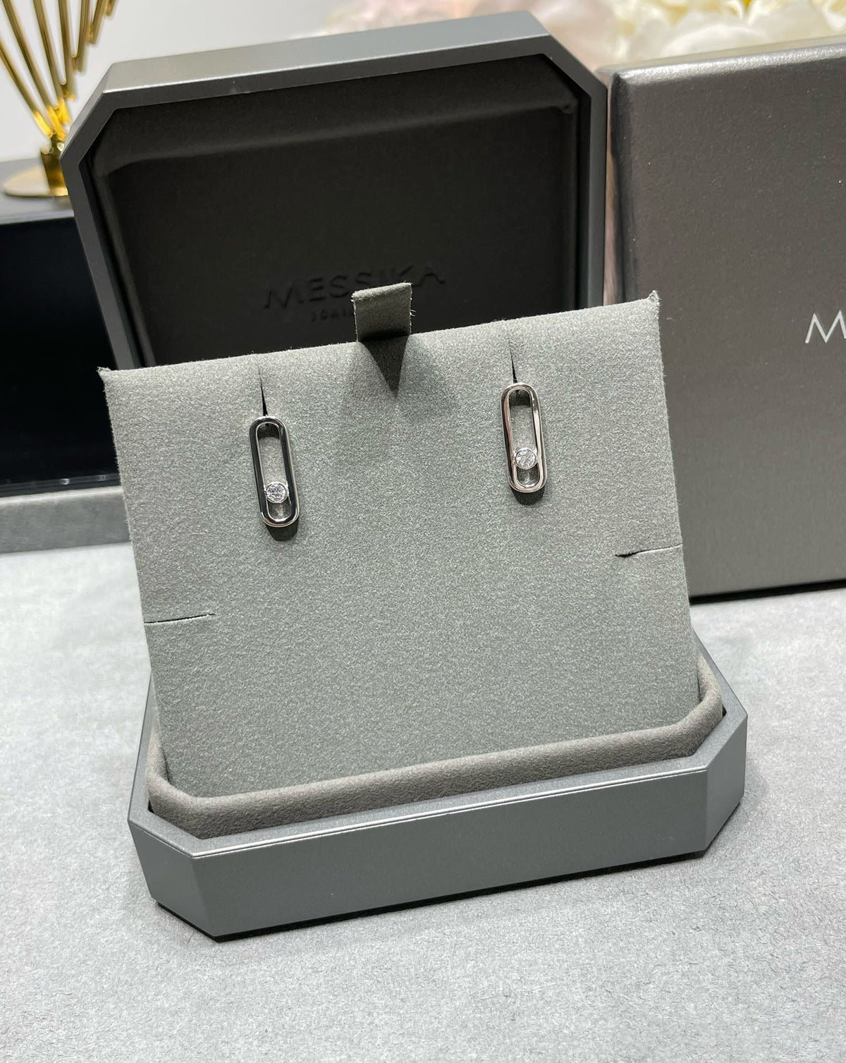 [⭐Reverie Jewels]MOVE UNO SMALL 1 DIAMOND EARRINGS