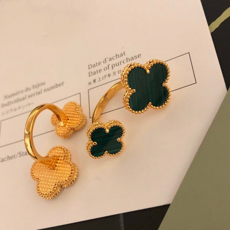 [⭐Reverie Jewels]CLOVER BETWEEN THE FINGER RING