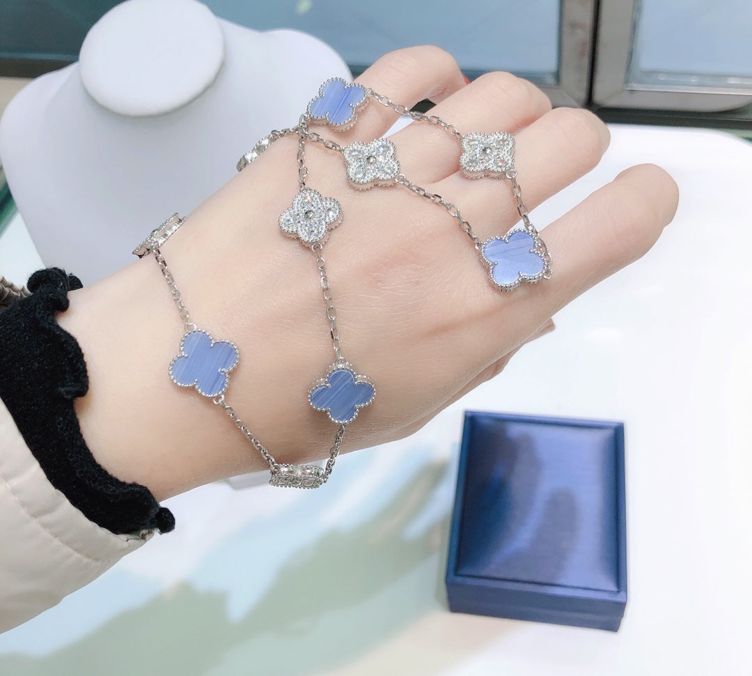 [⭐Reverie Jewels]CLOVER 10 MOTIFS CHALCEDONY DIAMONDS SILVER NECKLACE