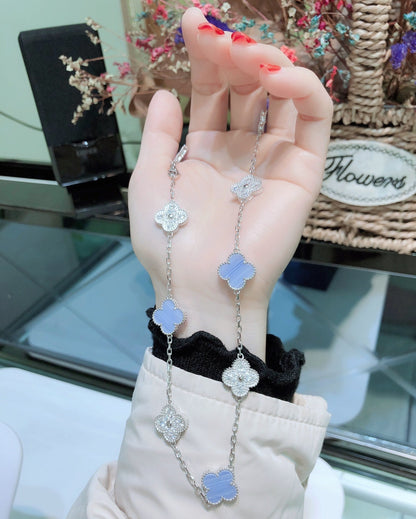 [⭐Reverie Jewels]CLOVER 10 MOTIFS CHALCEDONY DIAMONDS SILVER NECKLACE