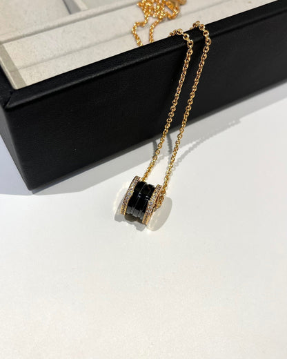 [⭐Reverie Jewels]ZERO 1 BLACK CERAMIC DIAMOND PINK GOLD NECKLACE