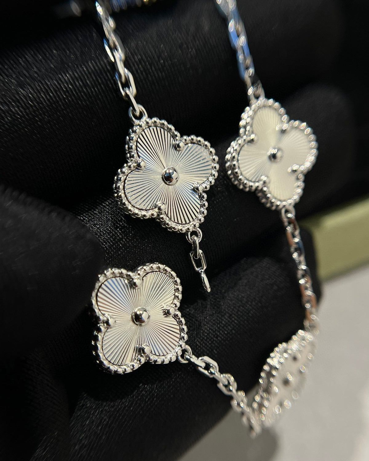 [⭐Reverie Jewels] CLOVER 5 MOTIF LASER BRACELET COLLECTION
