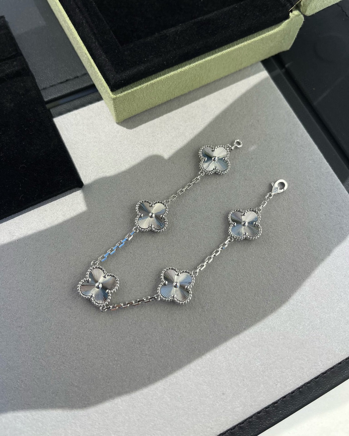[⭐Reverie Jewels] CLOVER 5 MOTIF LASER BRACELET COLLECTION
